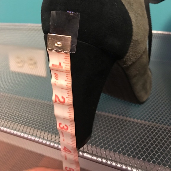 Shoes - Picture 5 of 5